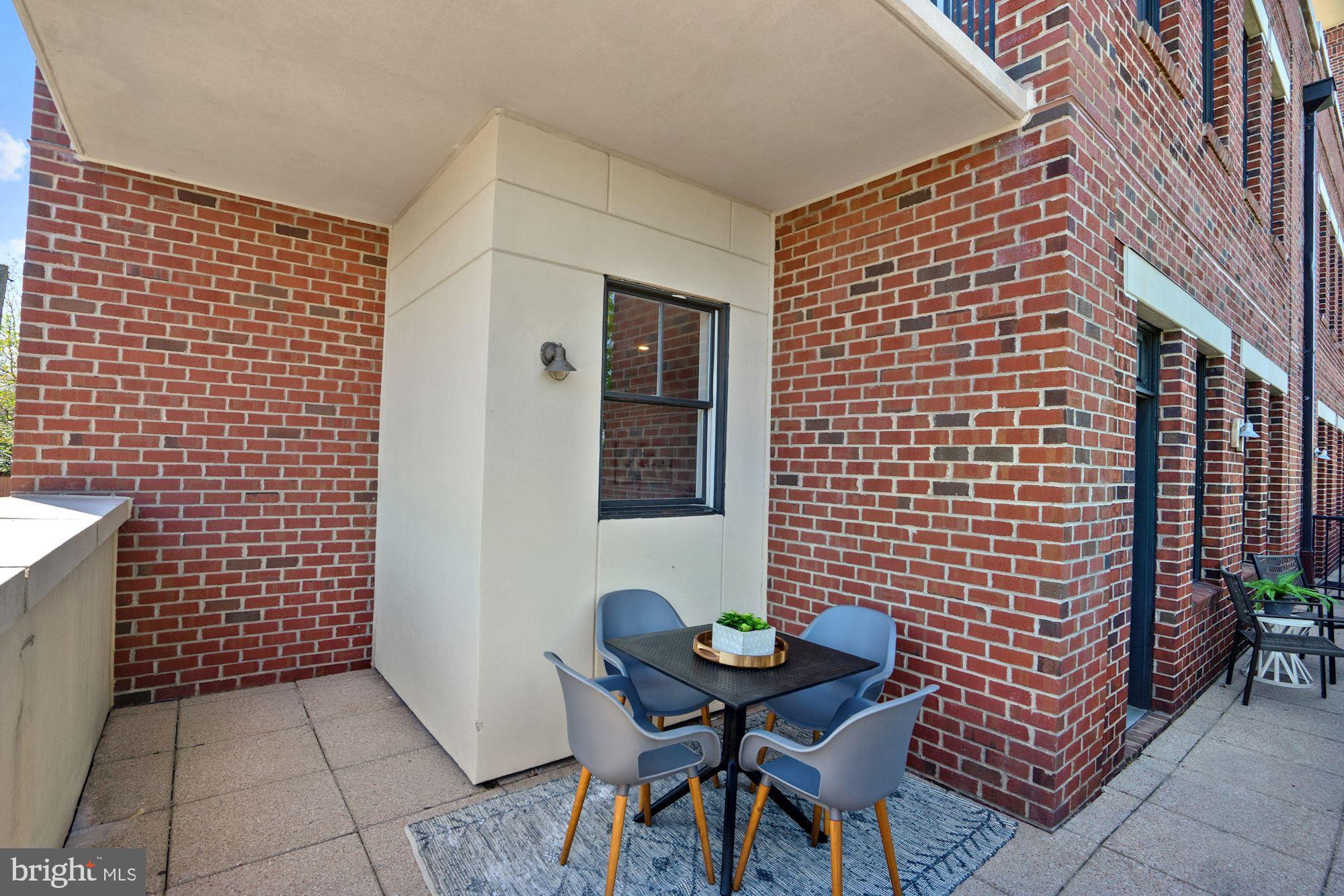 THE PRESTON - Residential