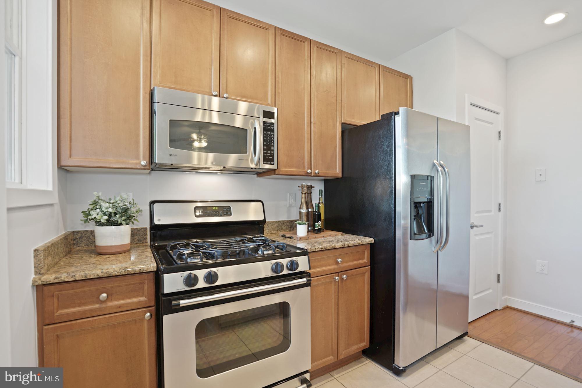 THE PRESTON - Residential