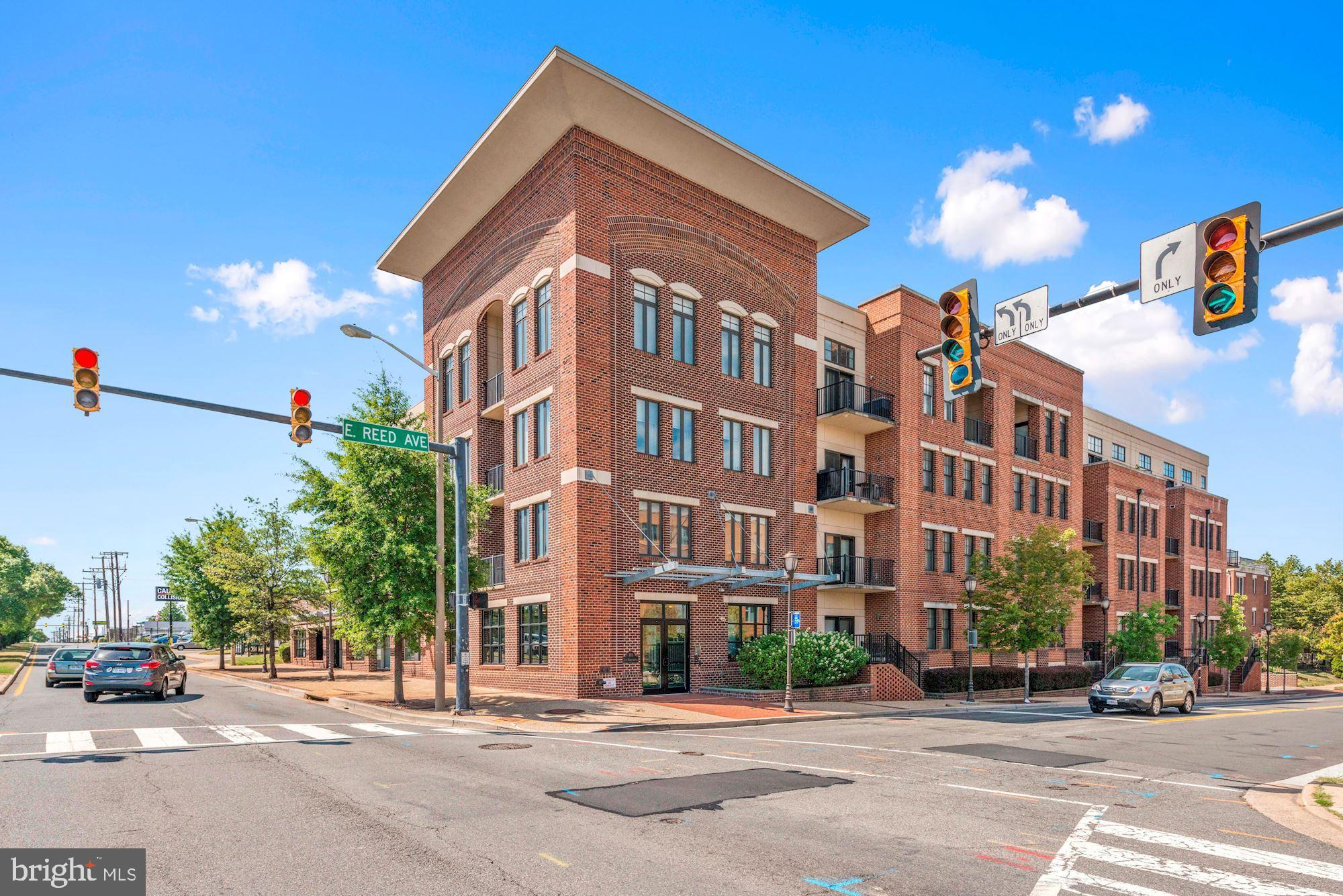 THE PRESTON - Residential