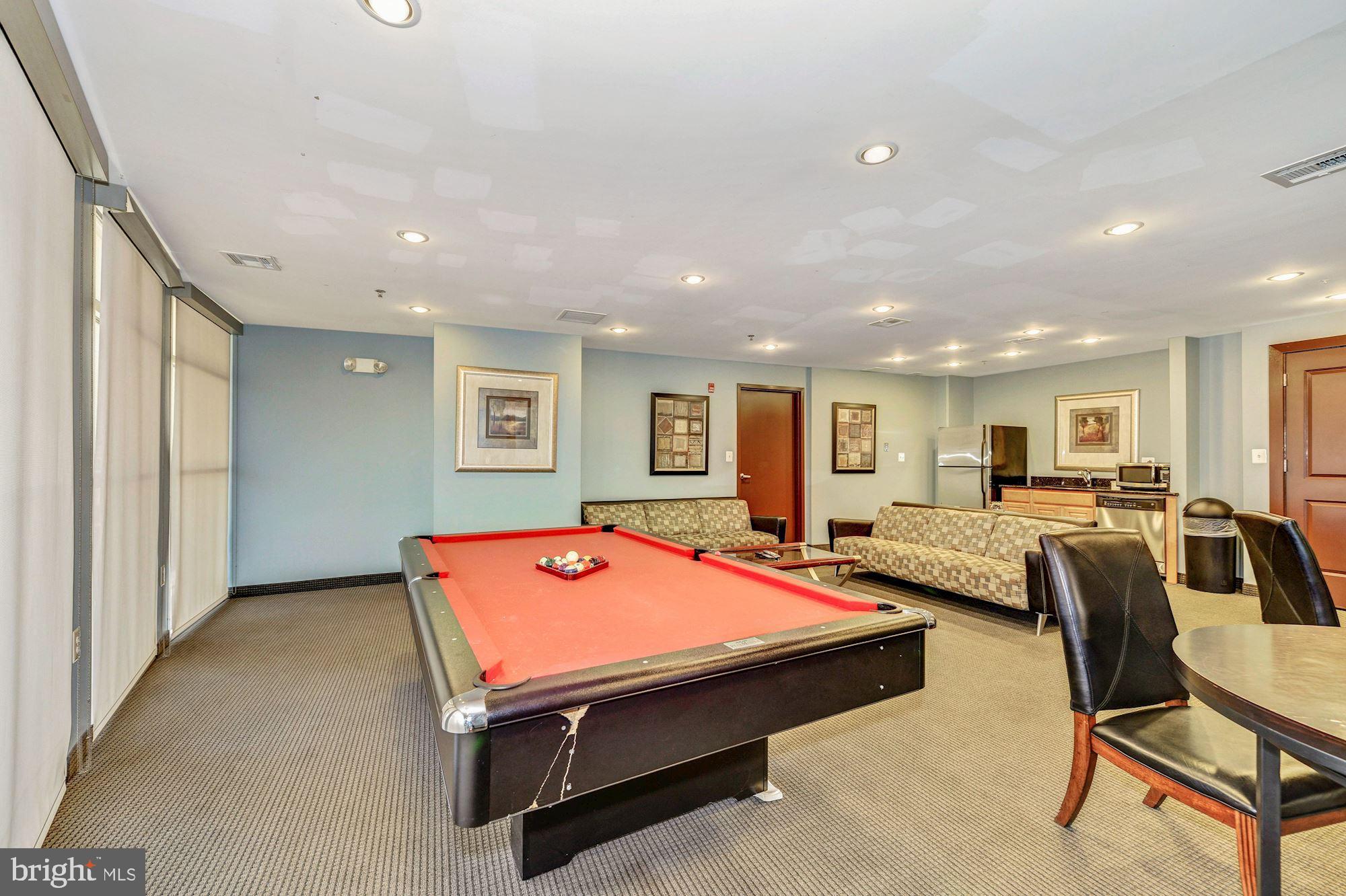 THE PRESTON - Residential