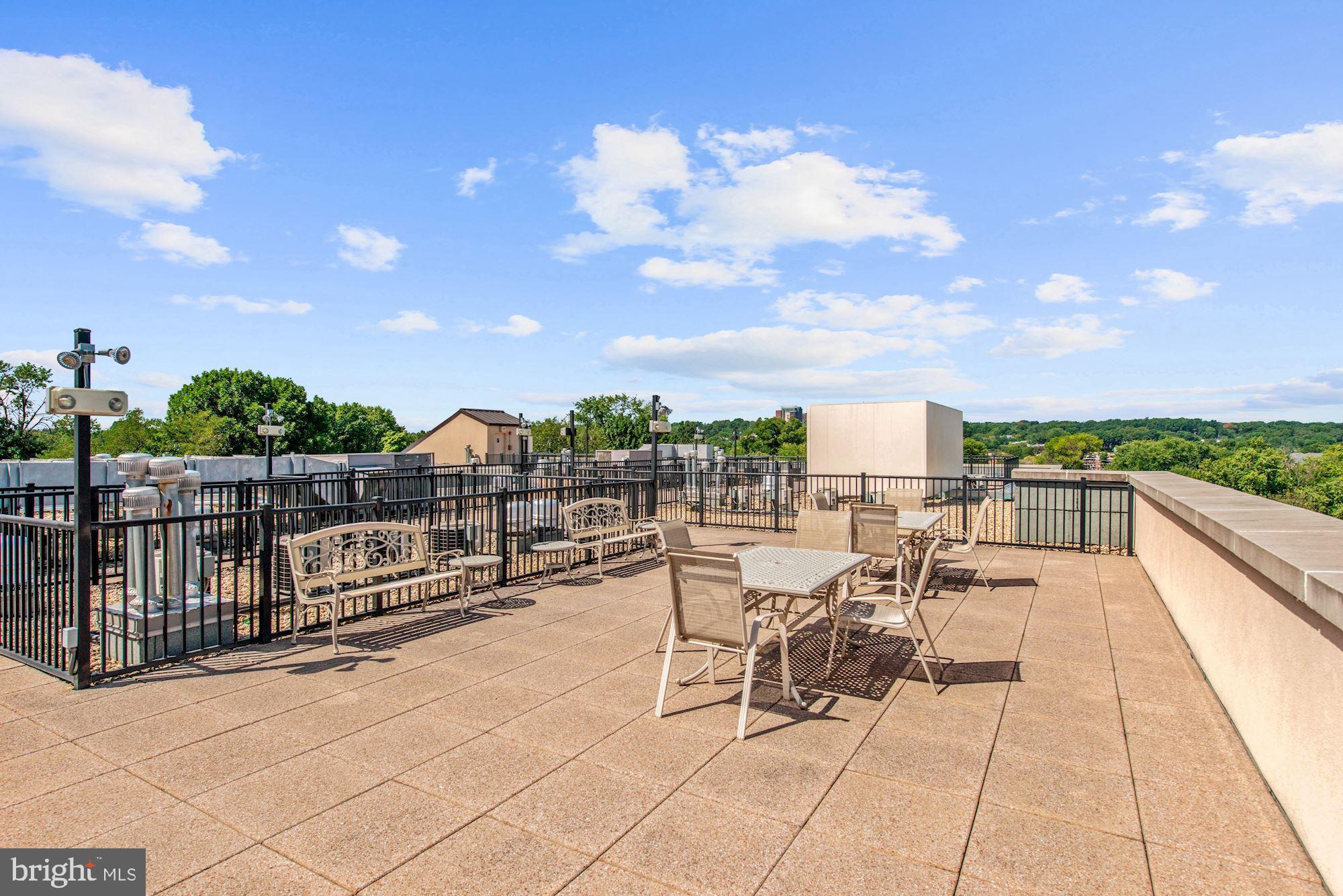 THE PRESTON - Residential