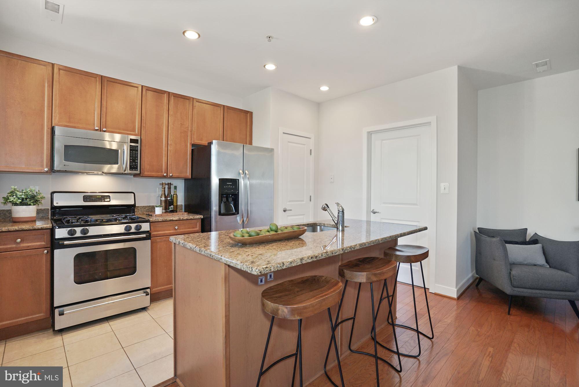 THE PRESTON - Residential