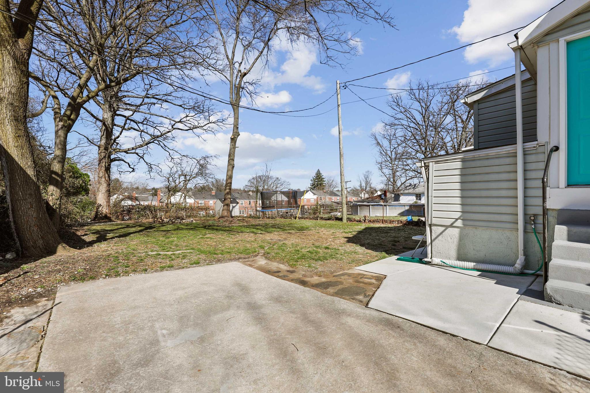 HILLENDALE PARK - Residential