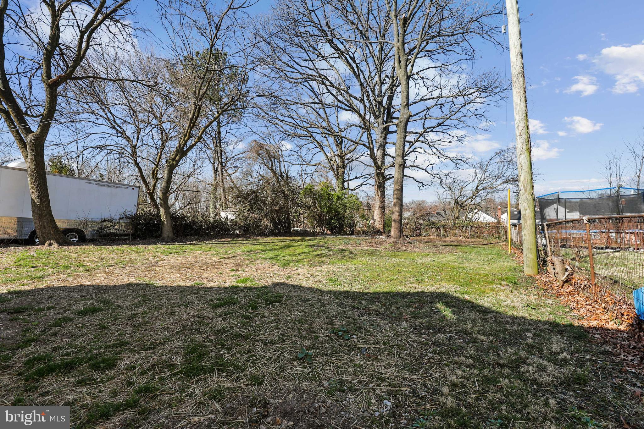 HILLENDALE PARK - Residential