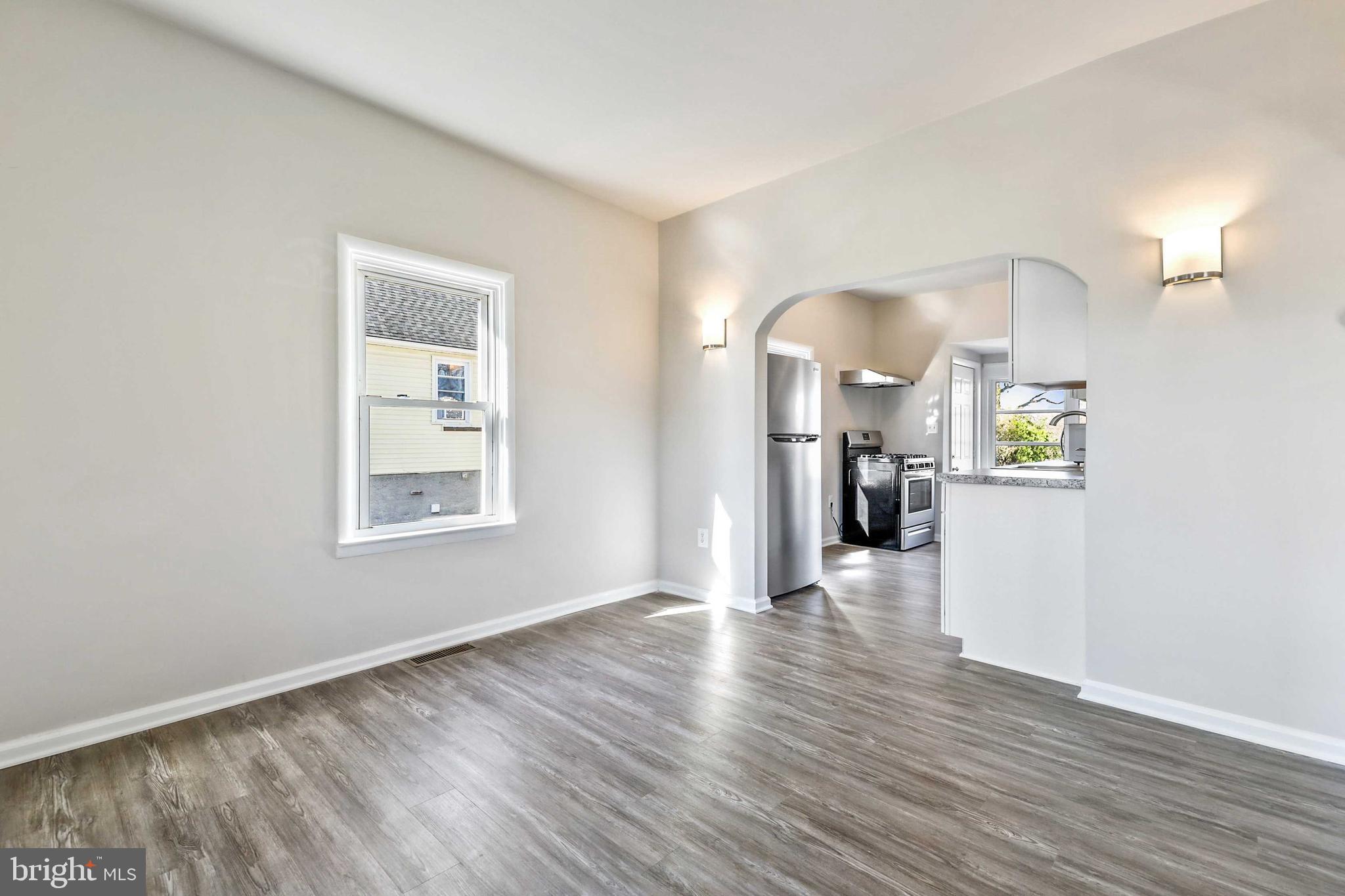 HILLENDALE PARK - Residential