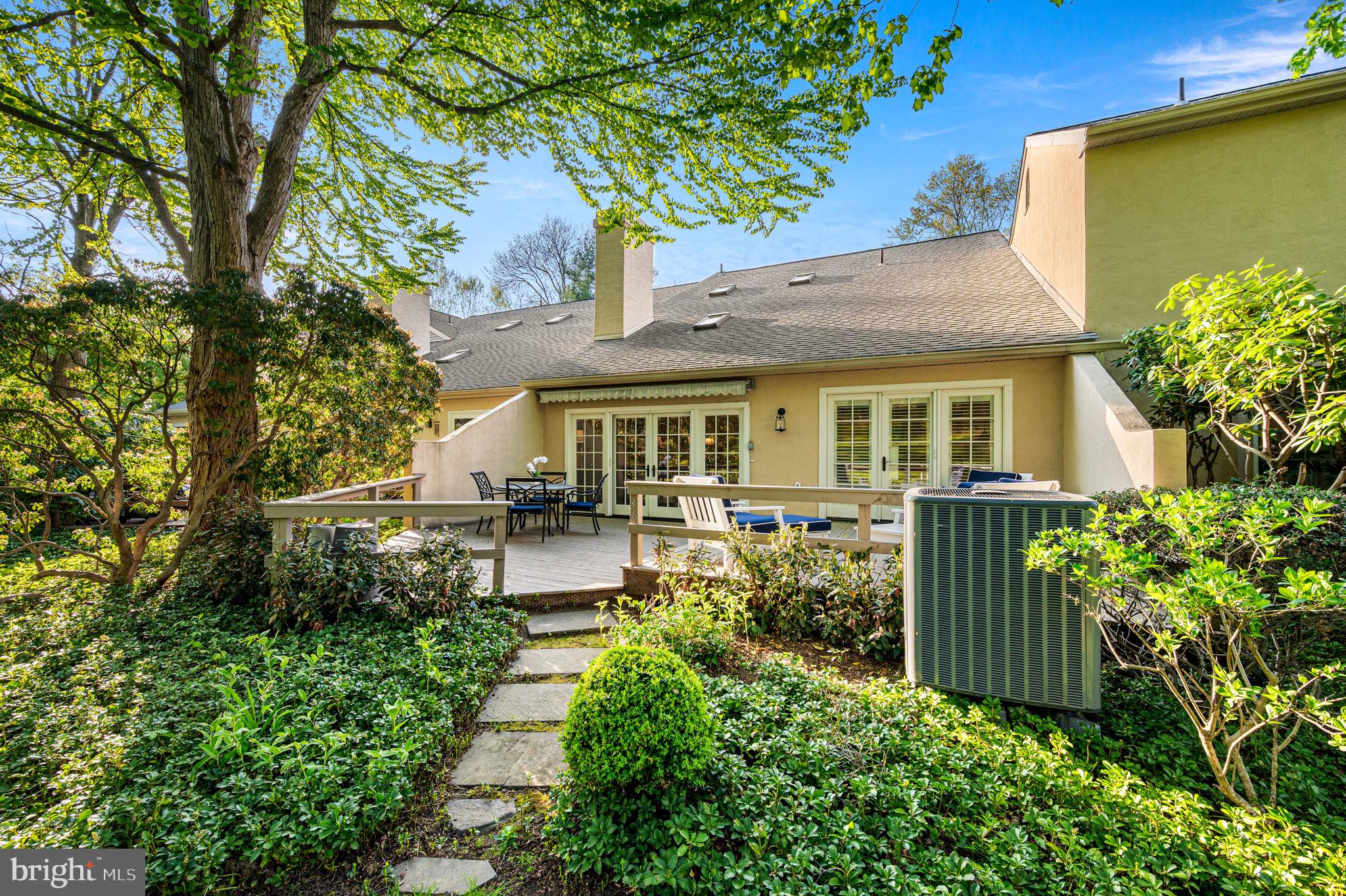 DEVONSHIRE - Residential