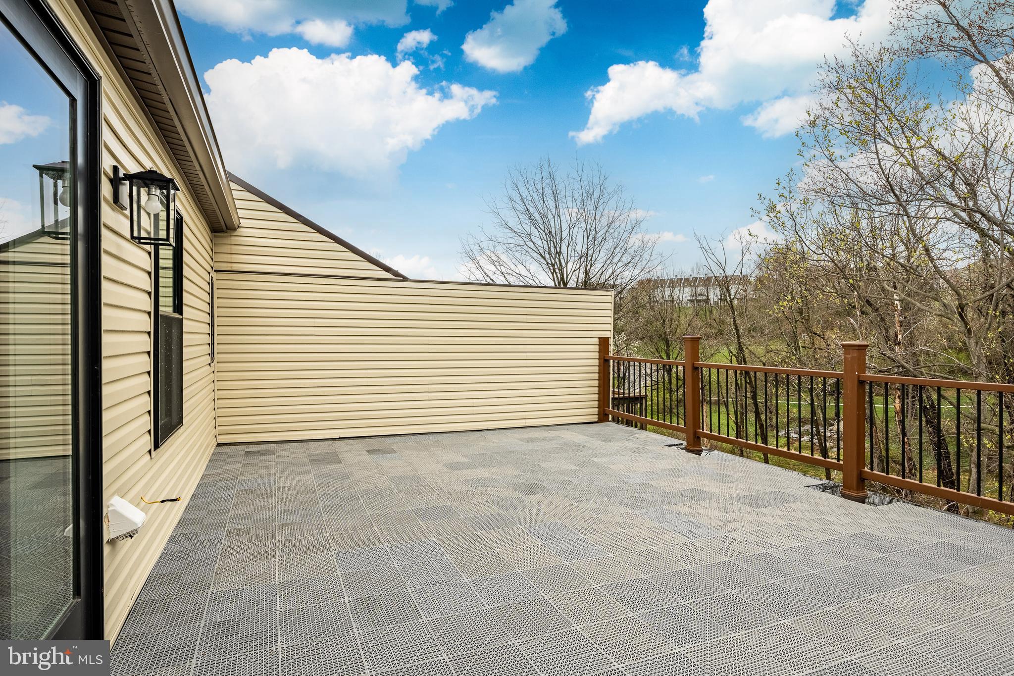 EXTON STATION - Residential Lease