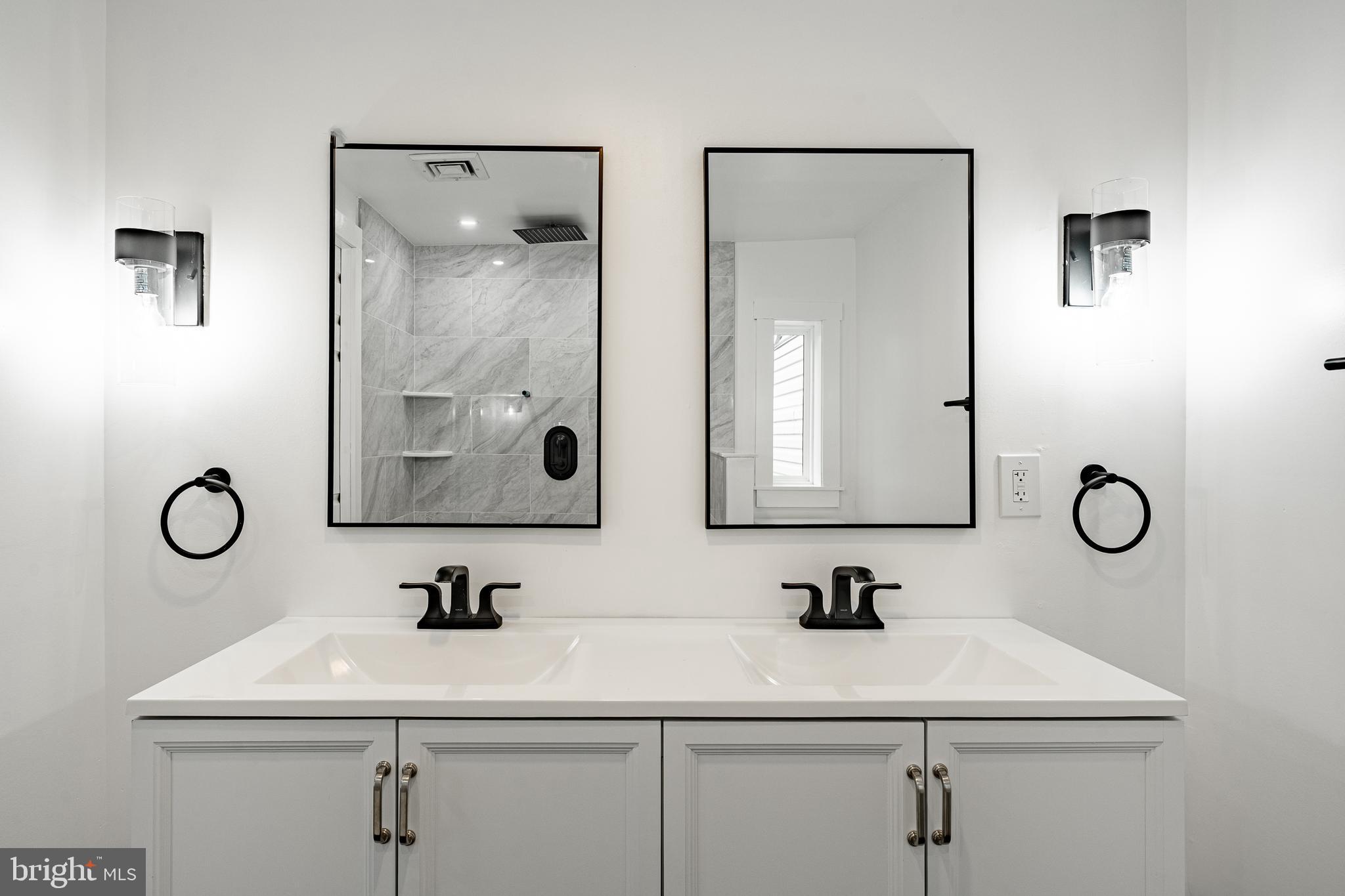 EXTON STATION - Residential Lease