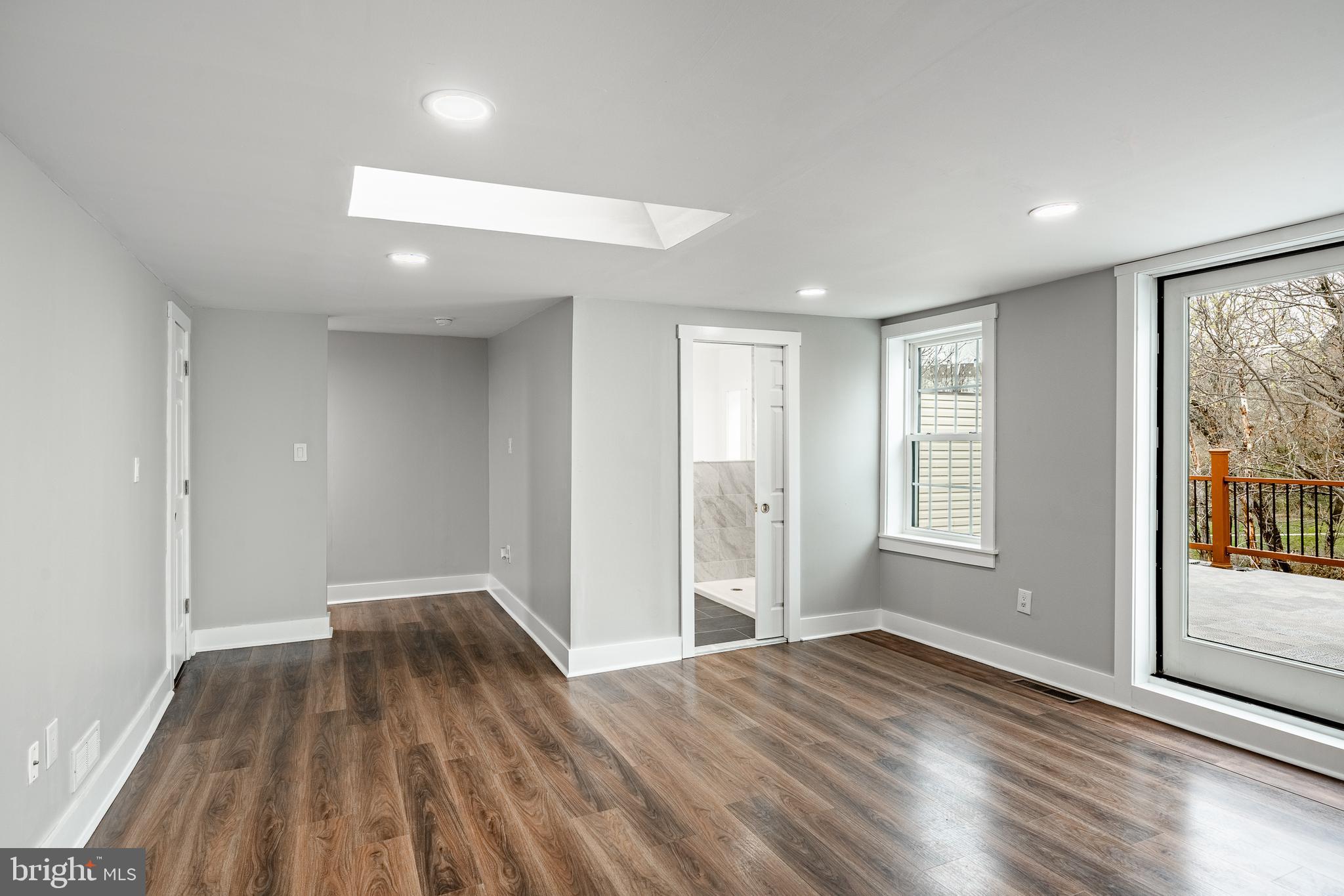 EXTON STATION - Residential Lease