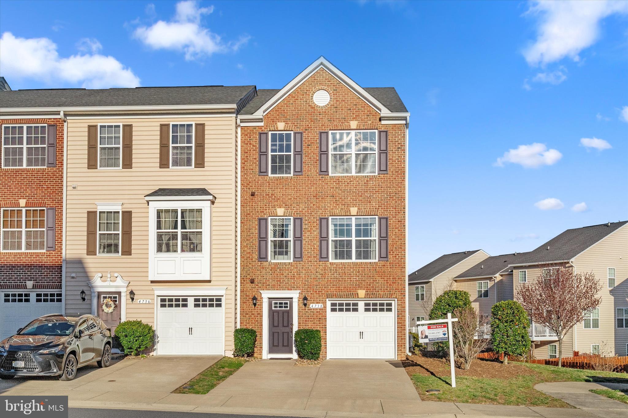 LAKESIDE - Residential