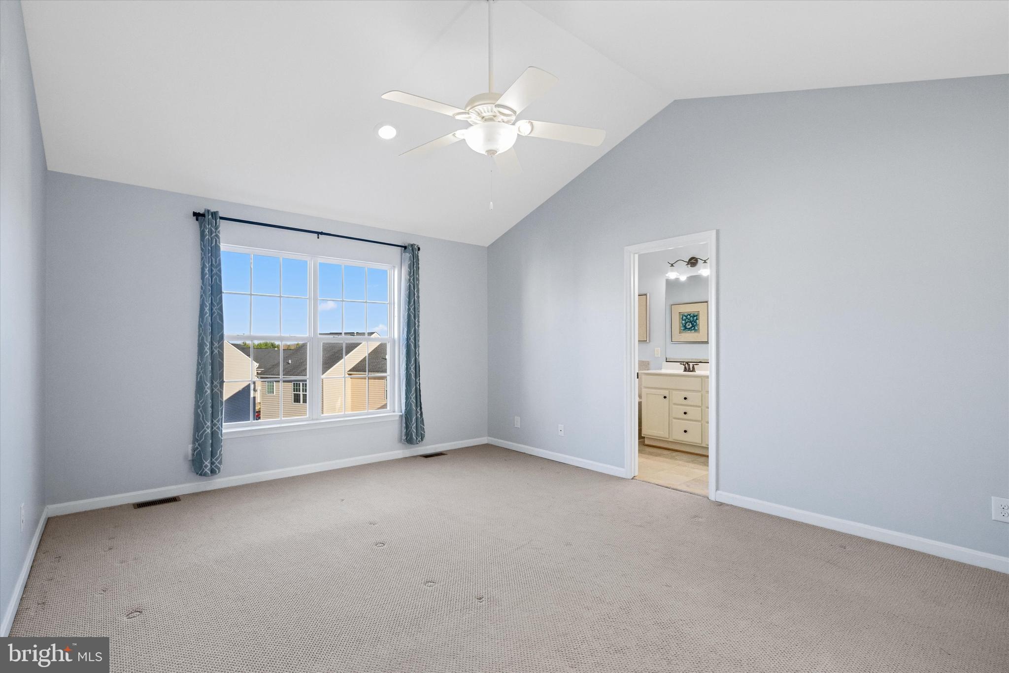 LAKESIDE - Residential