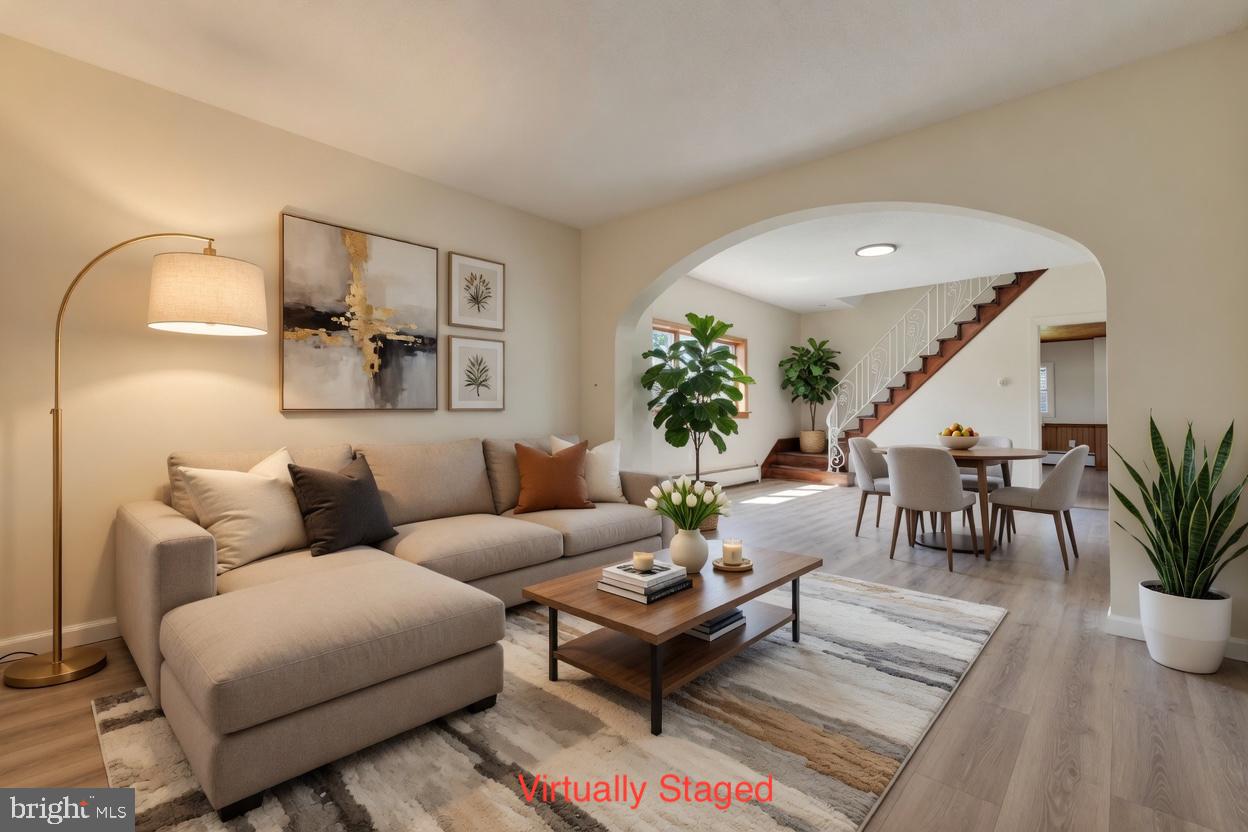 204 S BROAD MOUNTAIN AVENUE