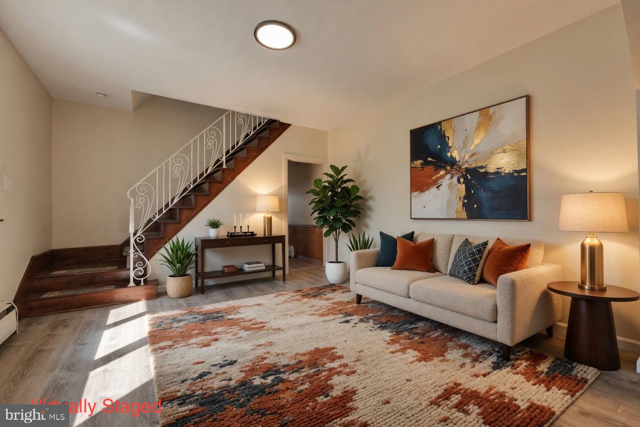 204 S BROAD MOUNTAIN AVENUE