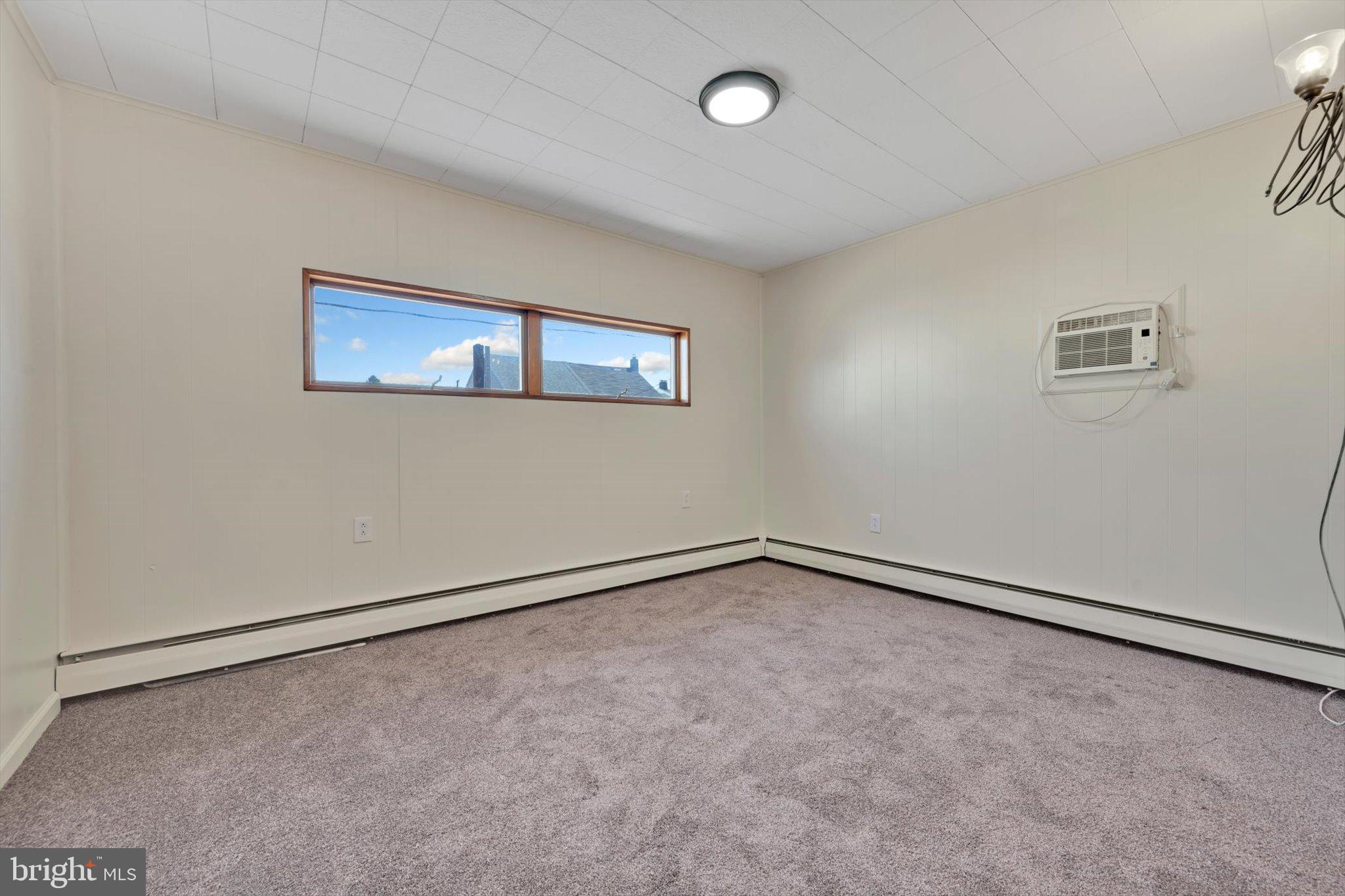 FRACKVILLE - Residential