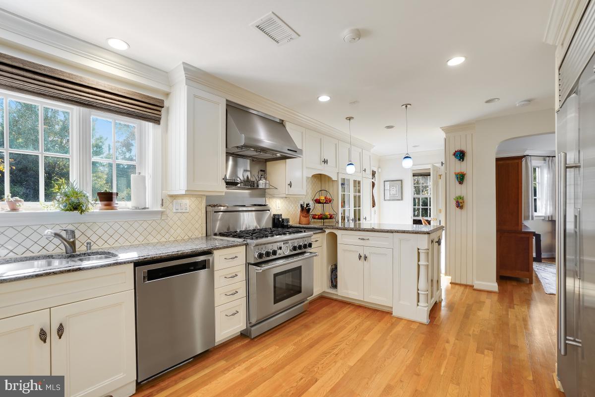 BRADMOOR - Residential