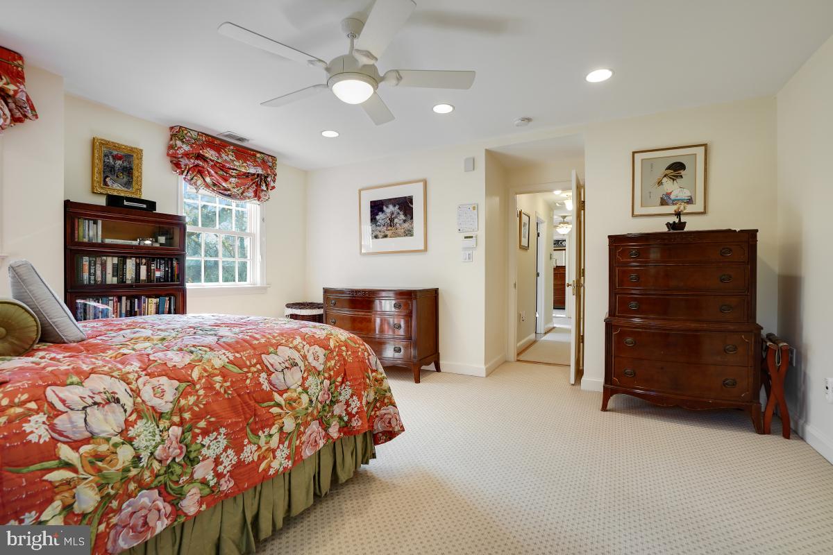 BRADMOOR - Residential