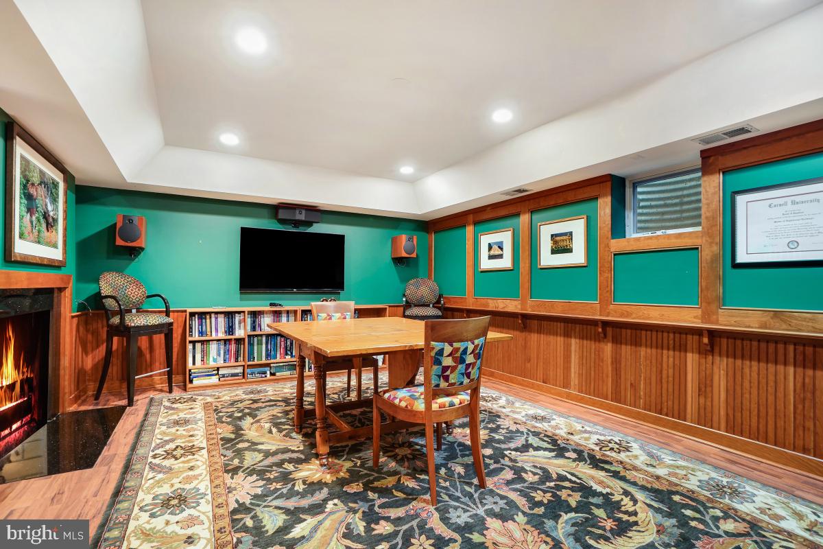 BRADMOOR - Residential