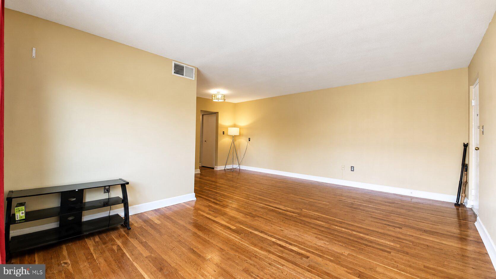 3839 HAMILTON STREET K-301