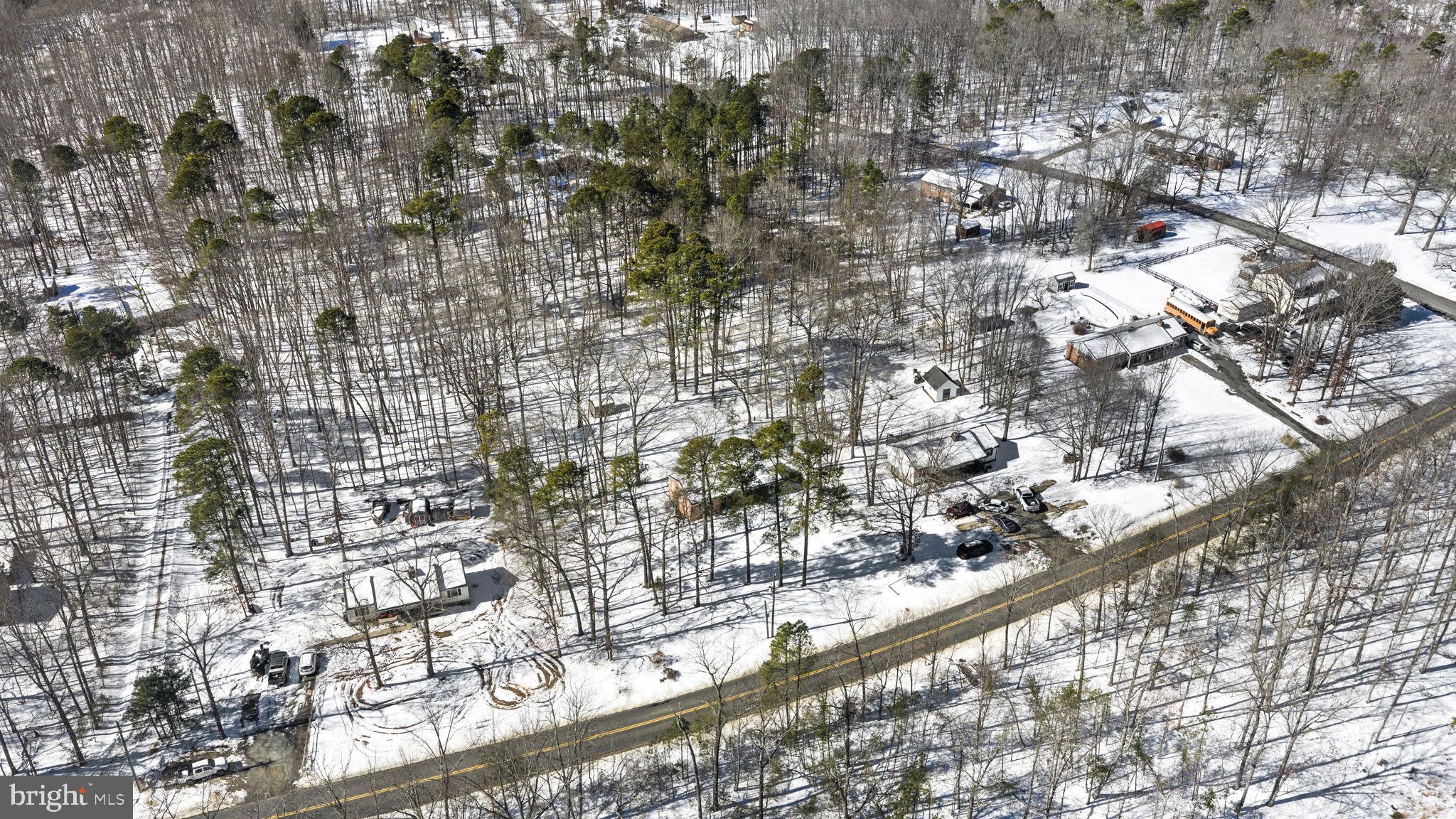 WALNUT WOODS - Residential