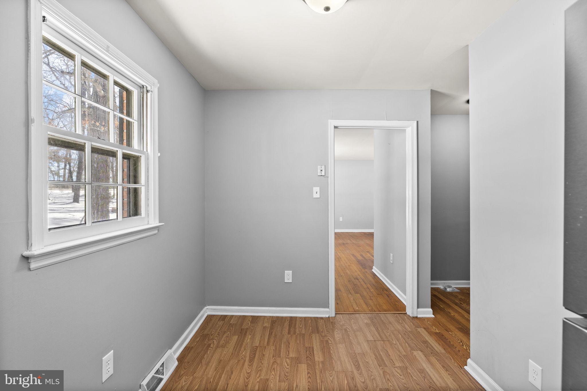 WALNUT WOODS - Residential