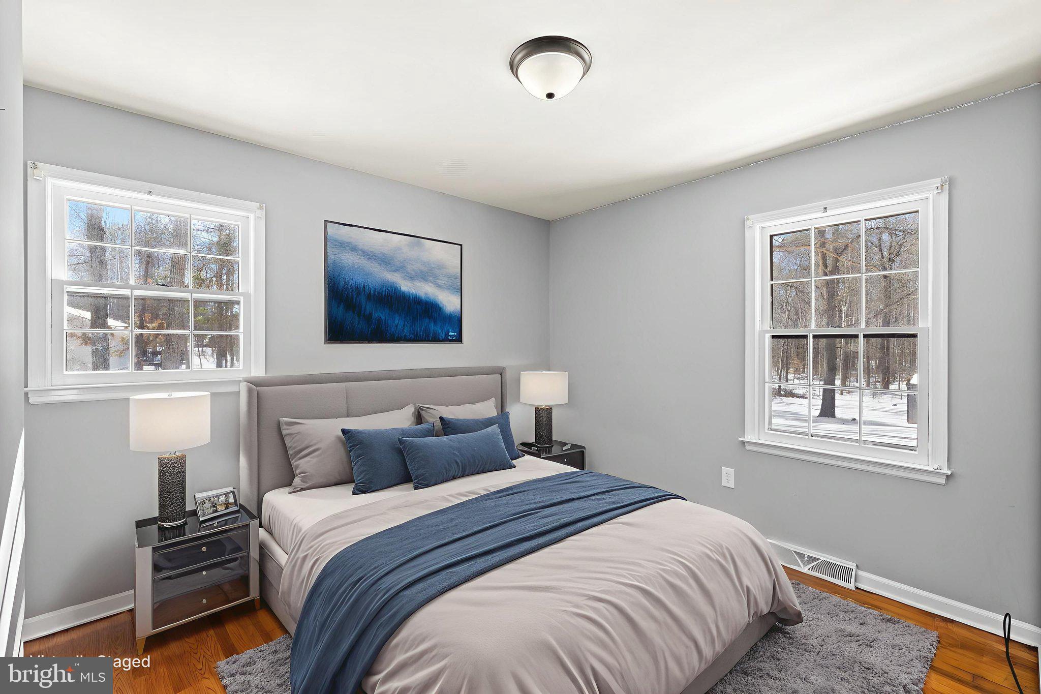 WALNUT WOODS - Residential