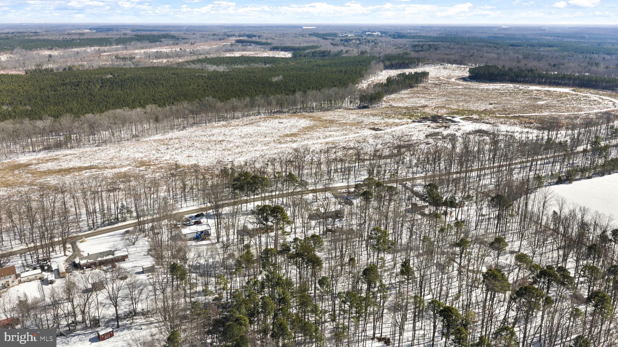 WALNUT WOODS - Residential