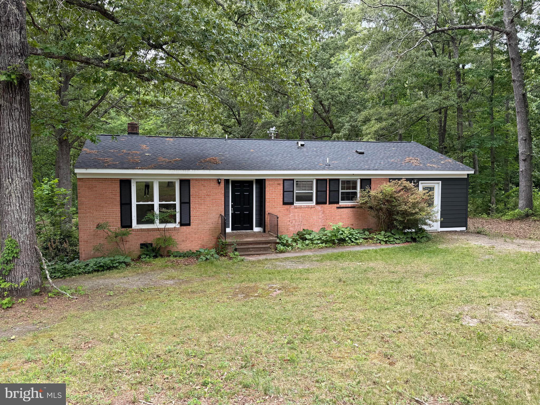 WALNUT WOODS - Residential