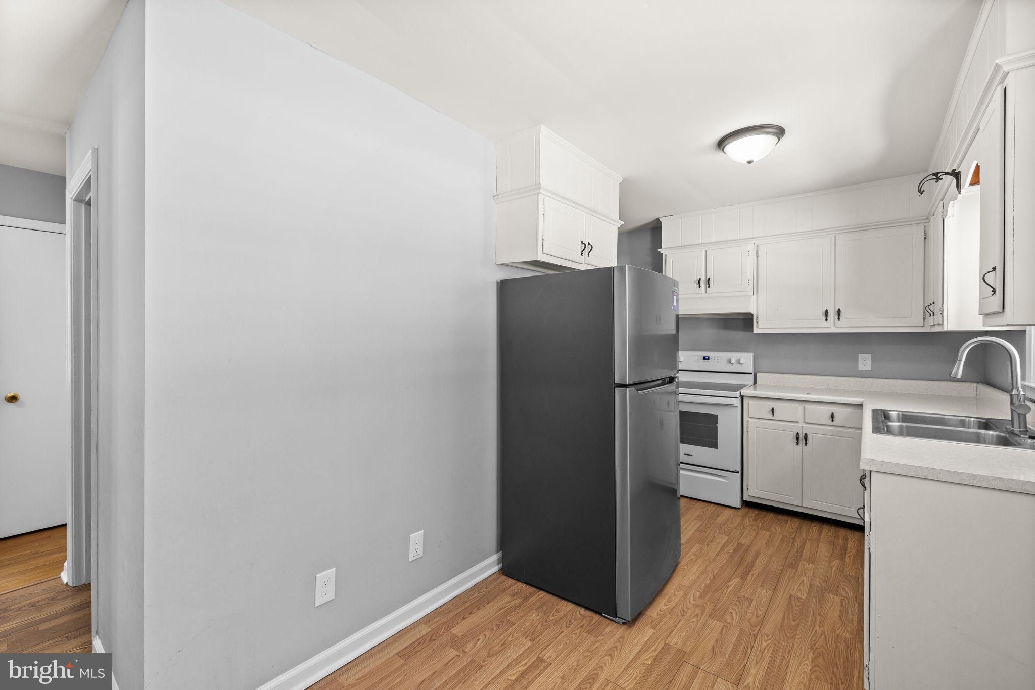 WALNUT WOODS - Residential