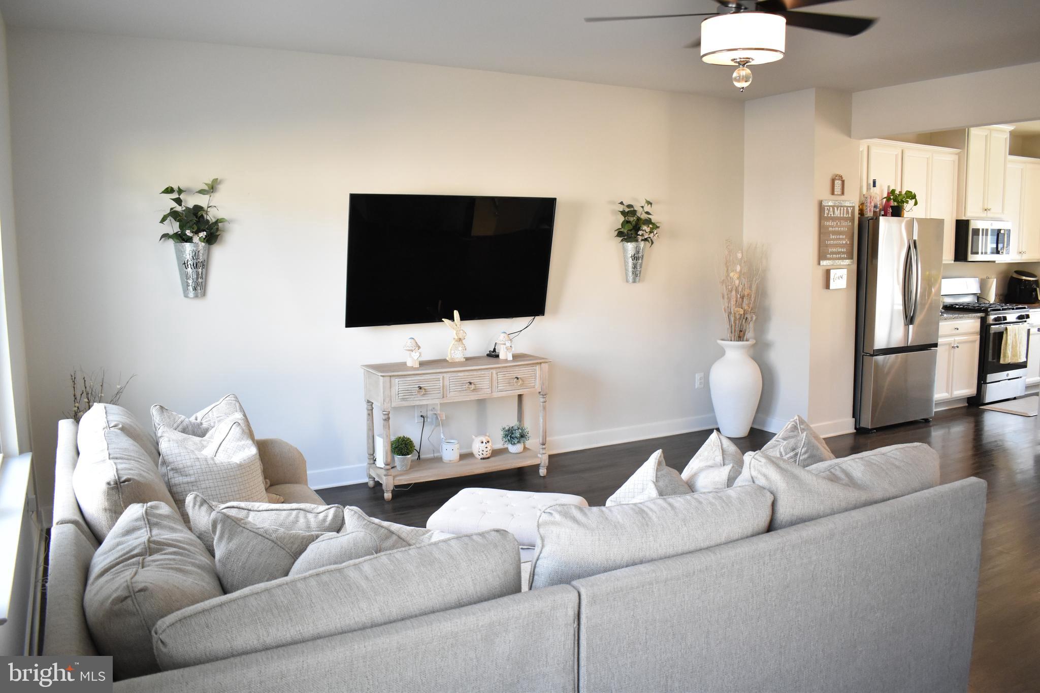 LAKE FREDERICK - Residential