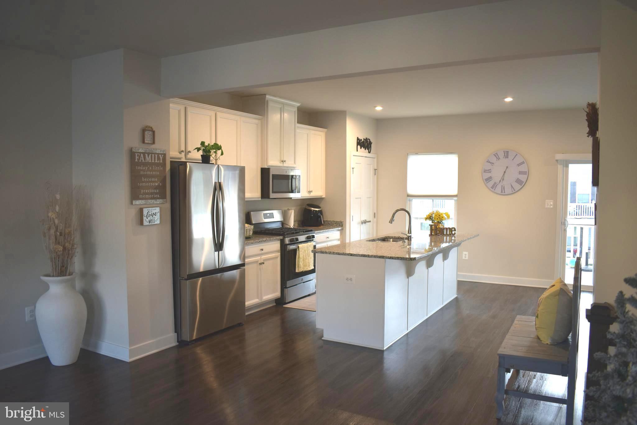 LAKE FREDERICK - Residential