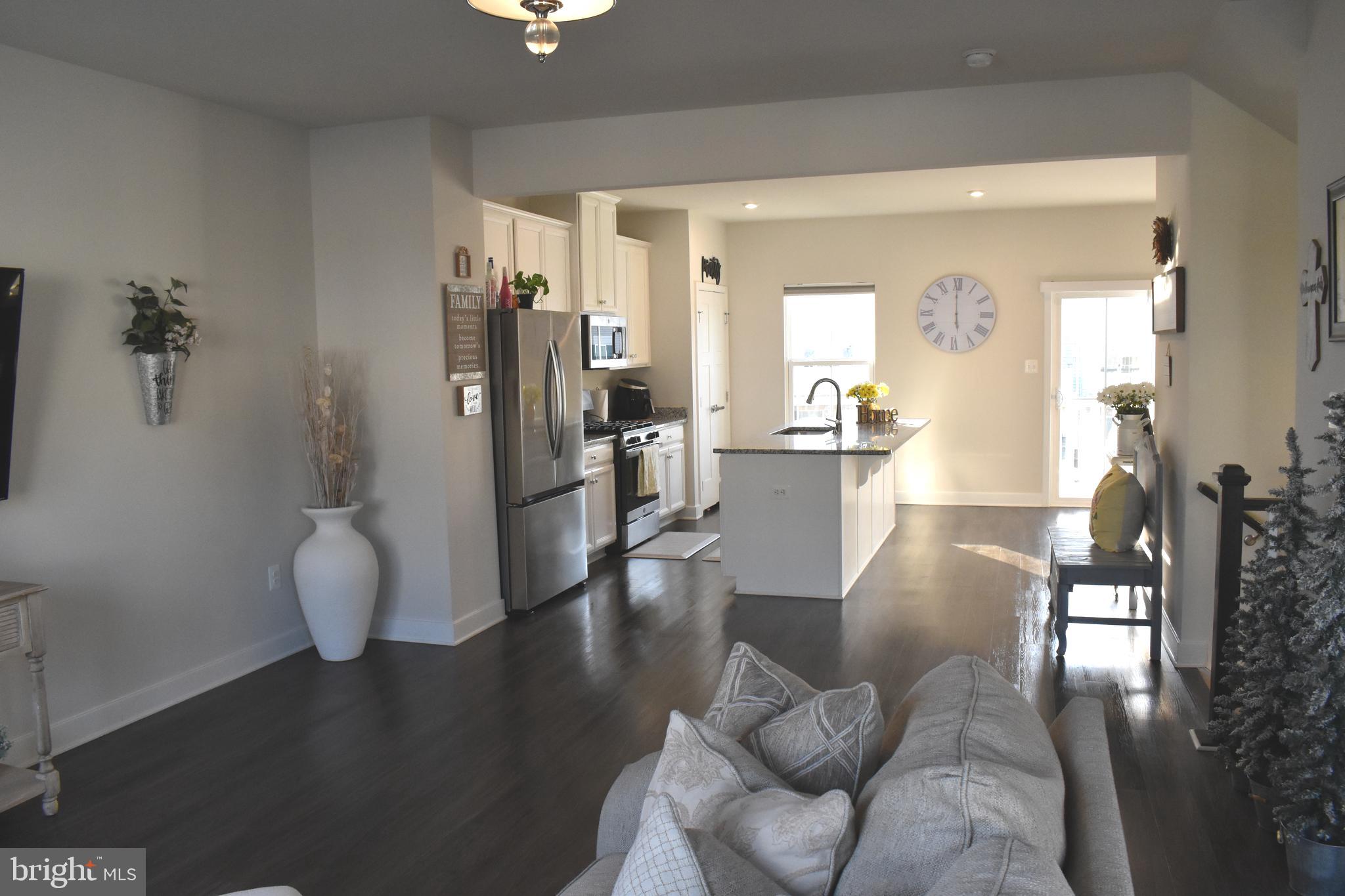 LAKE FREDERICK - Residential