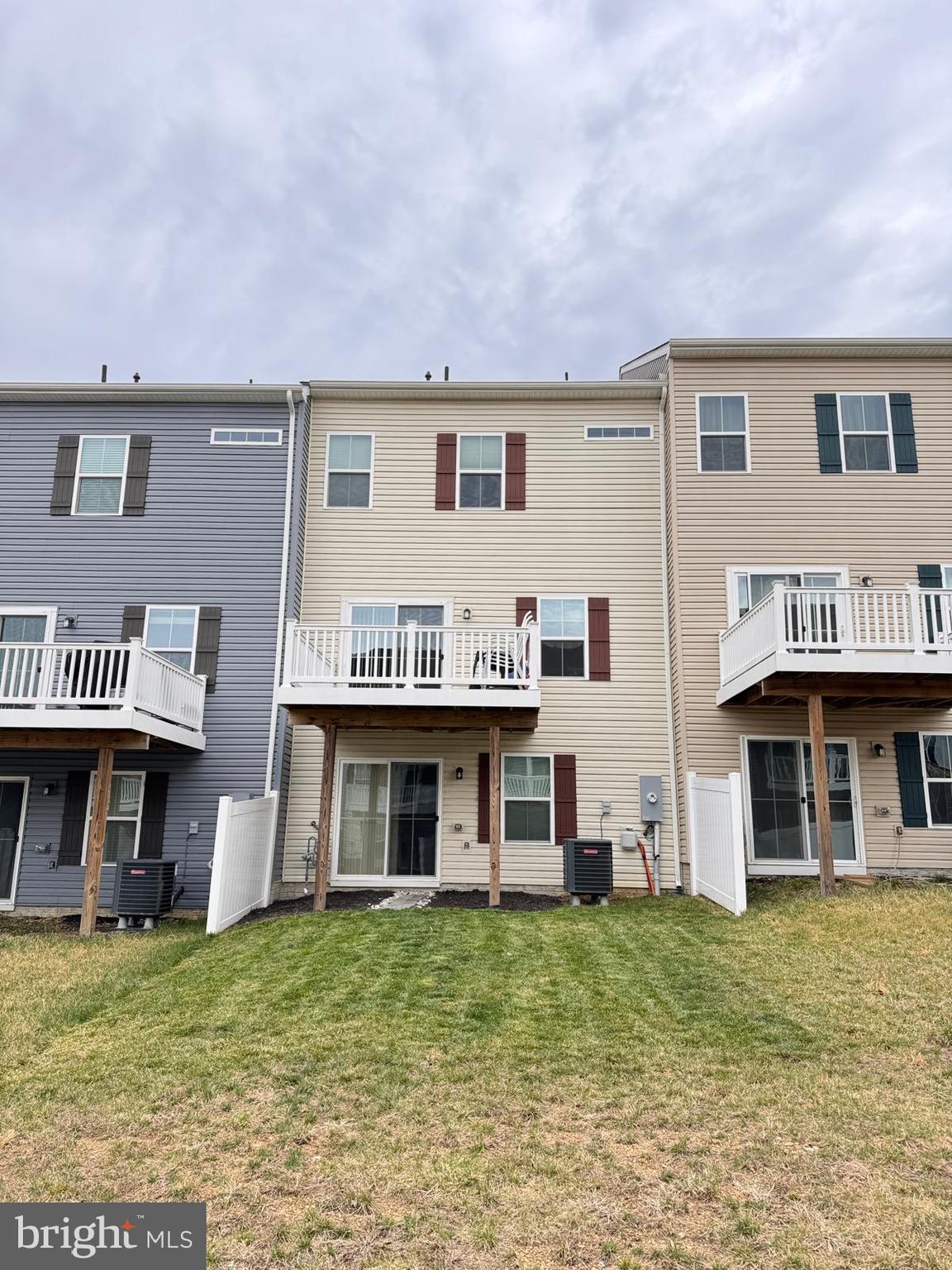 LAKE FREDERICK - Residential