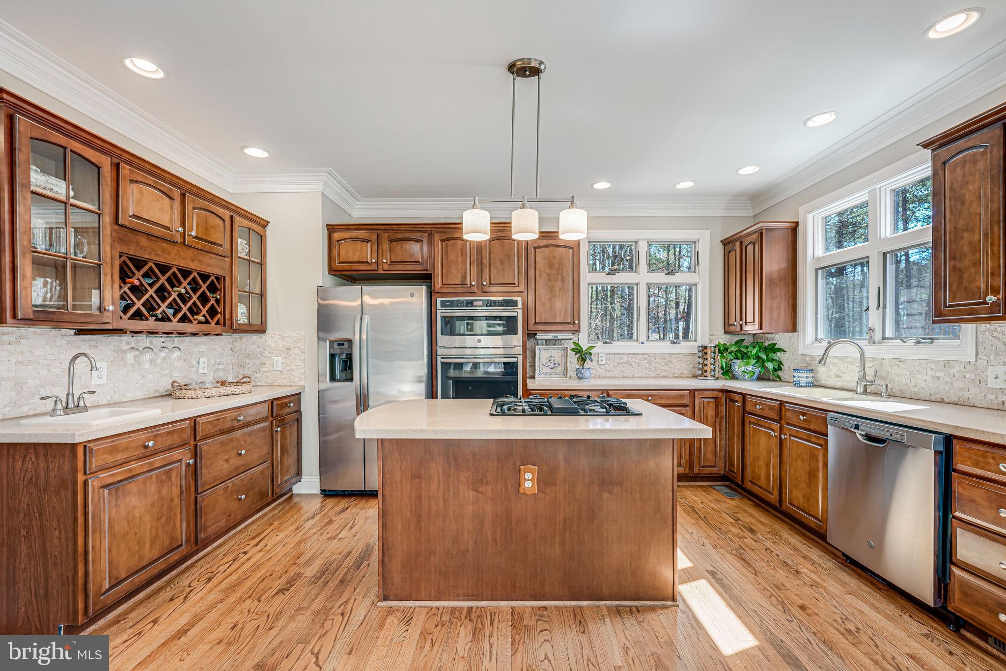 FAWN LAKE - Residential