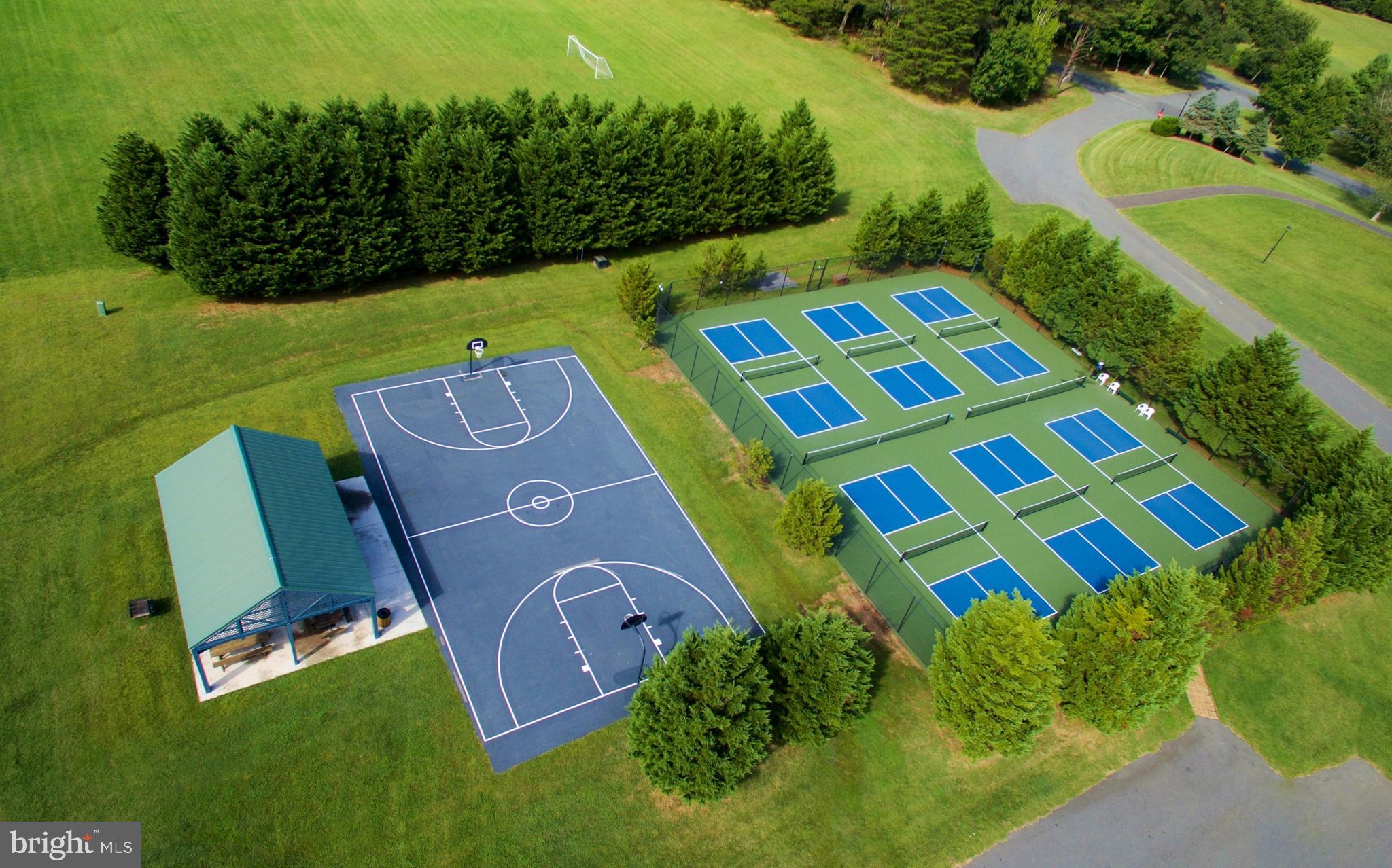 FAWN LAKE - Residential