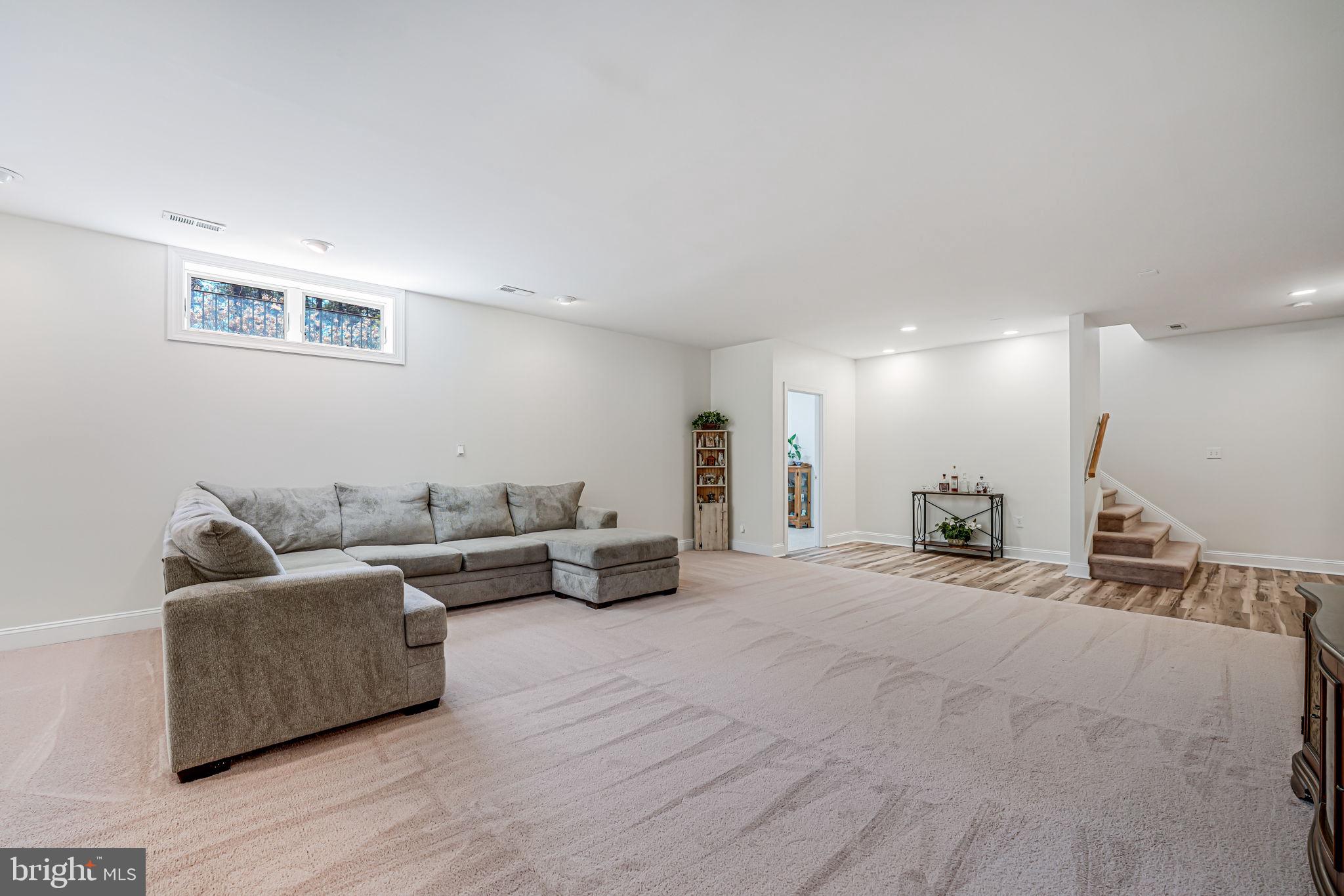 FAWN LAKE - Residential