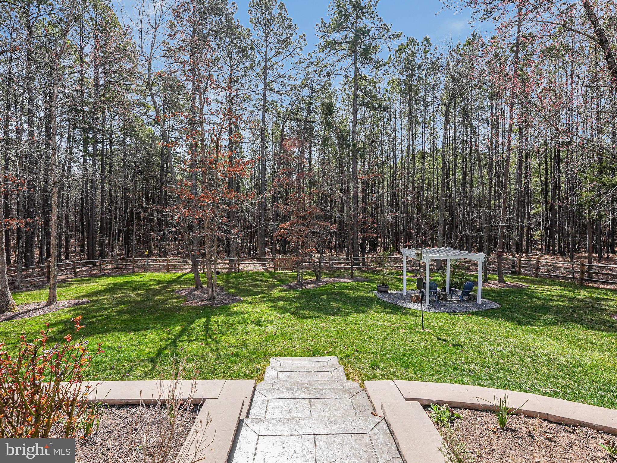 FAWN LAKE - Residential