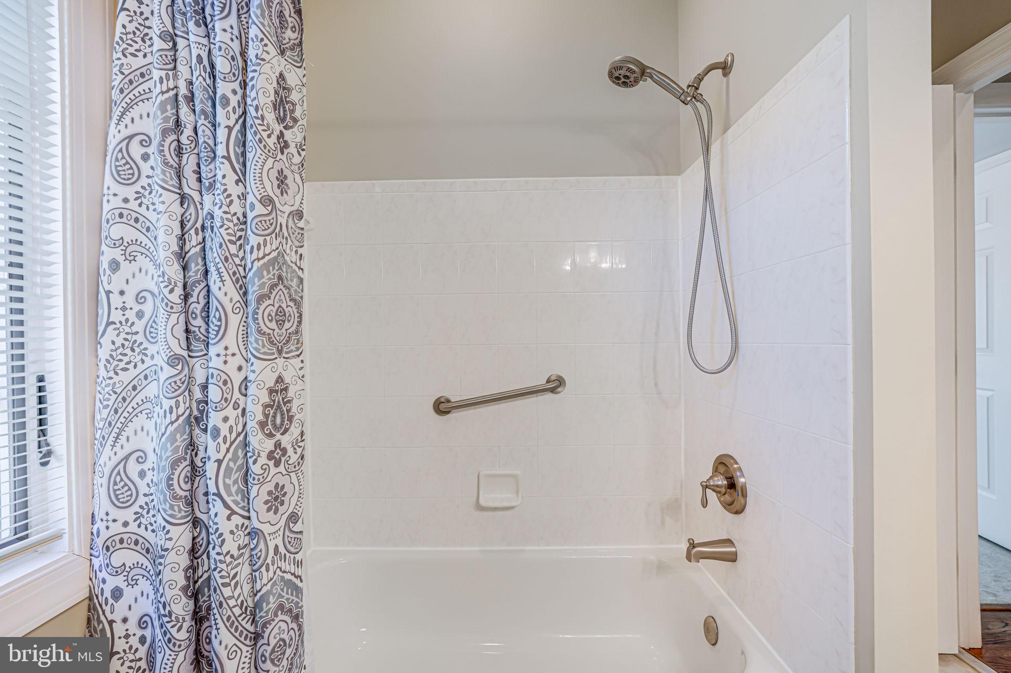 FAWN LAKE - Residential