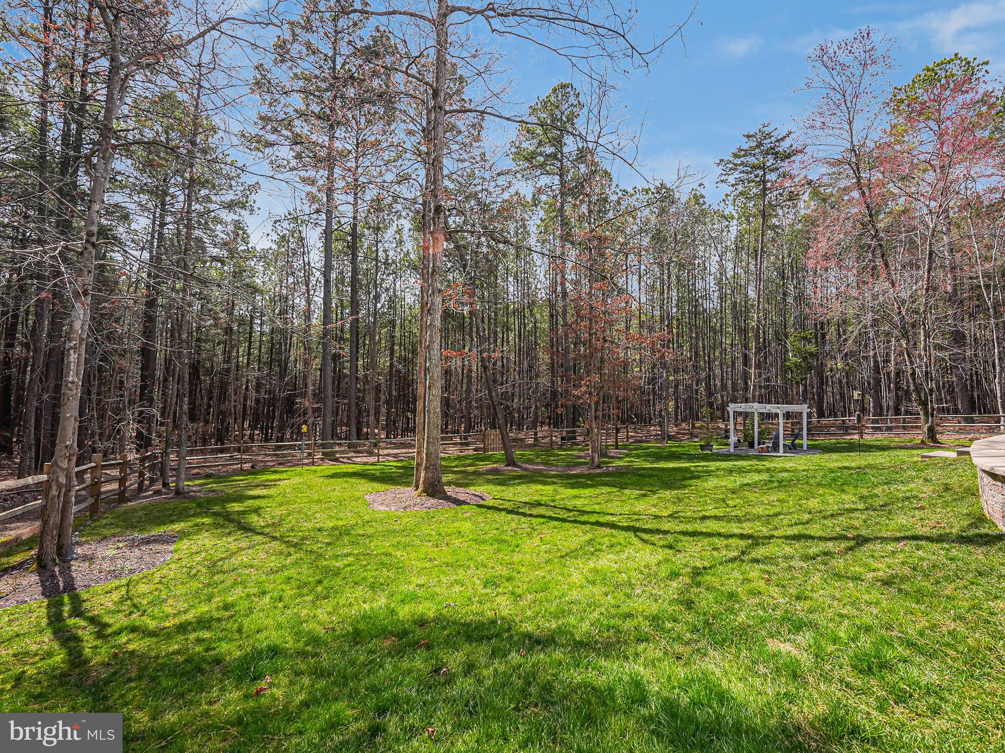 FAWN LAKE - Residential