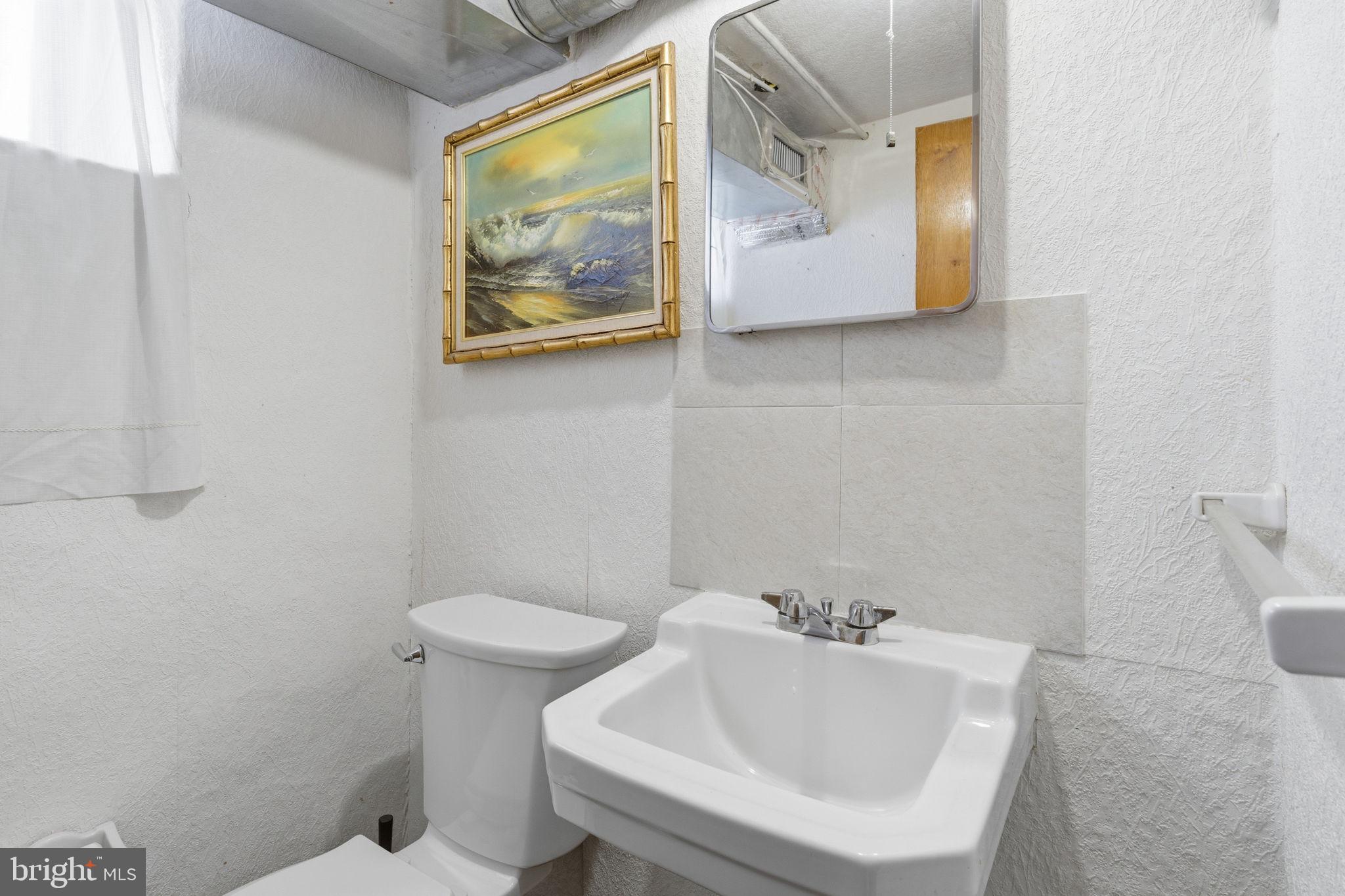 FOX CHASE - Residential