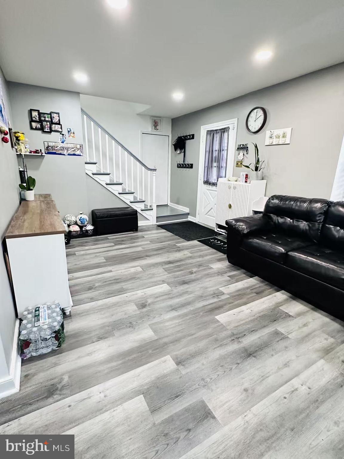 HUNTINGDON VALLEY - Residential