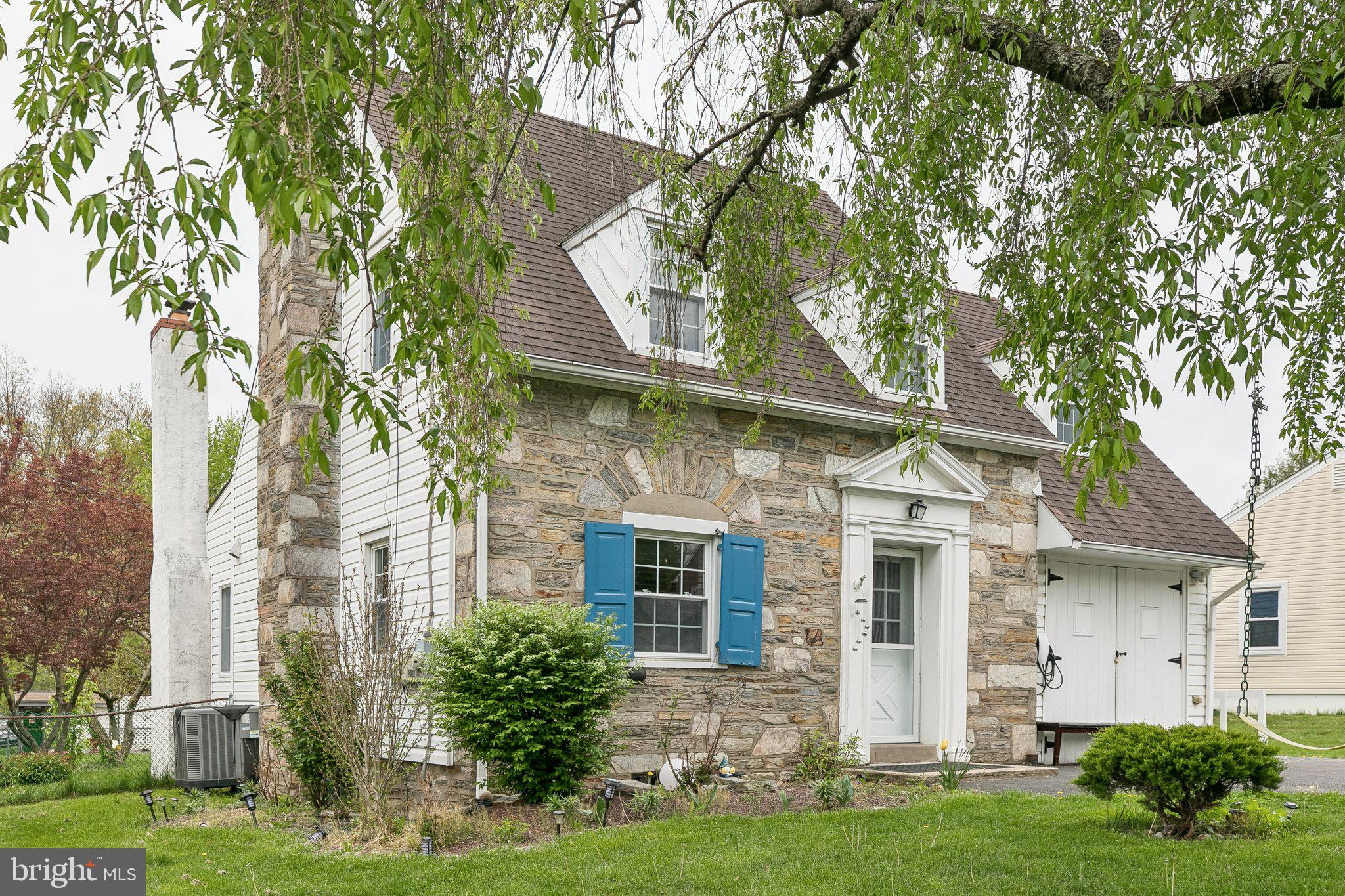 HUNTINGDON VALLEY - Residential