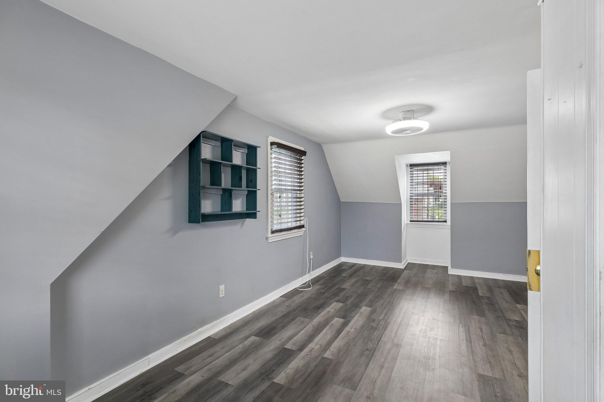 HUNTINGDON VALLEY - Residential