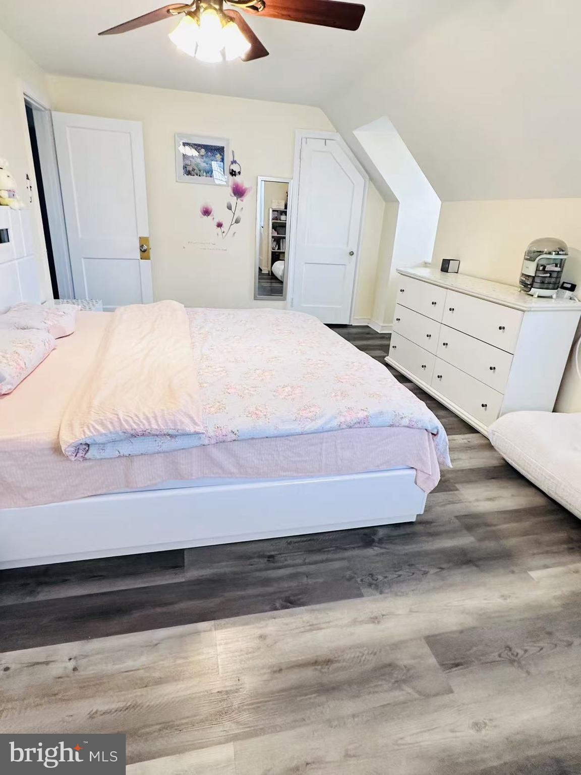 HUNTINGDON VALLEY - Residential