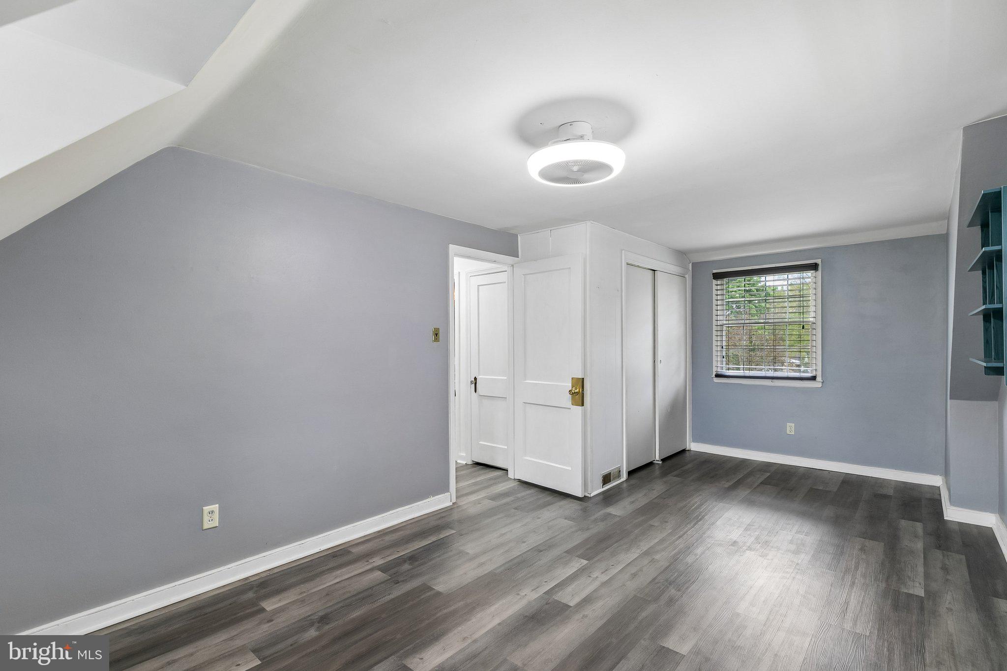 HUNTINGDON VALLEY - Residential