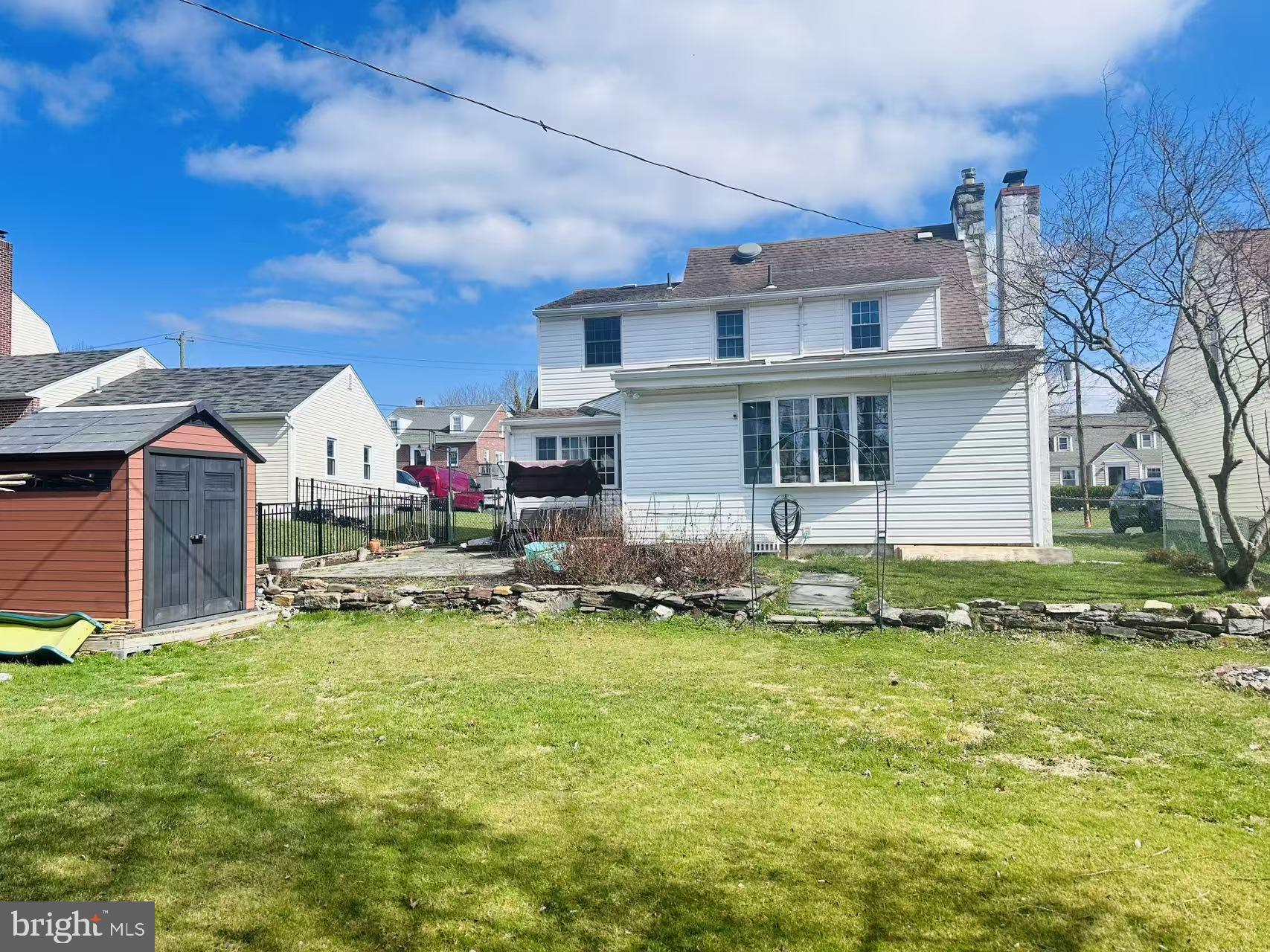 HUNTINGDON VALLEY - Residential