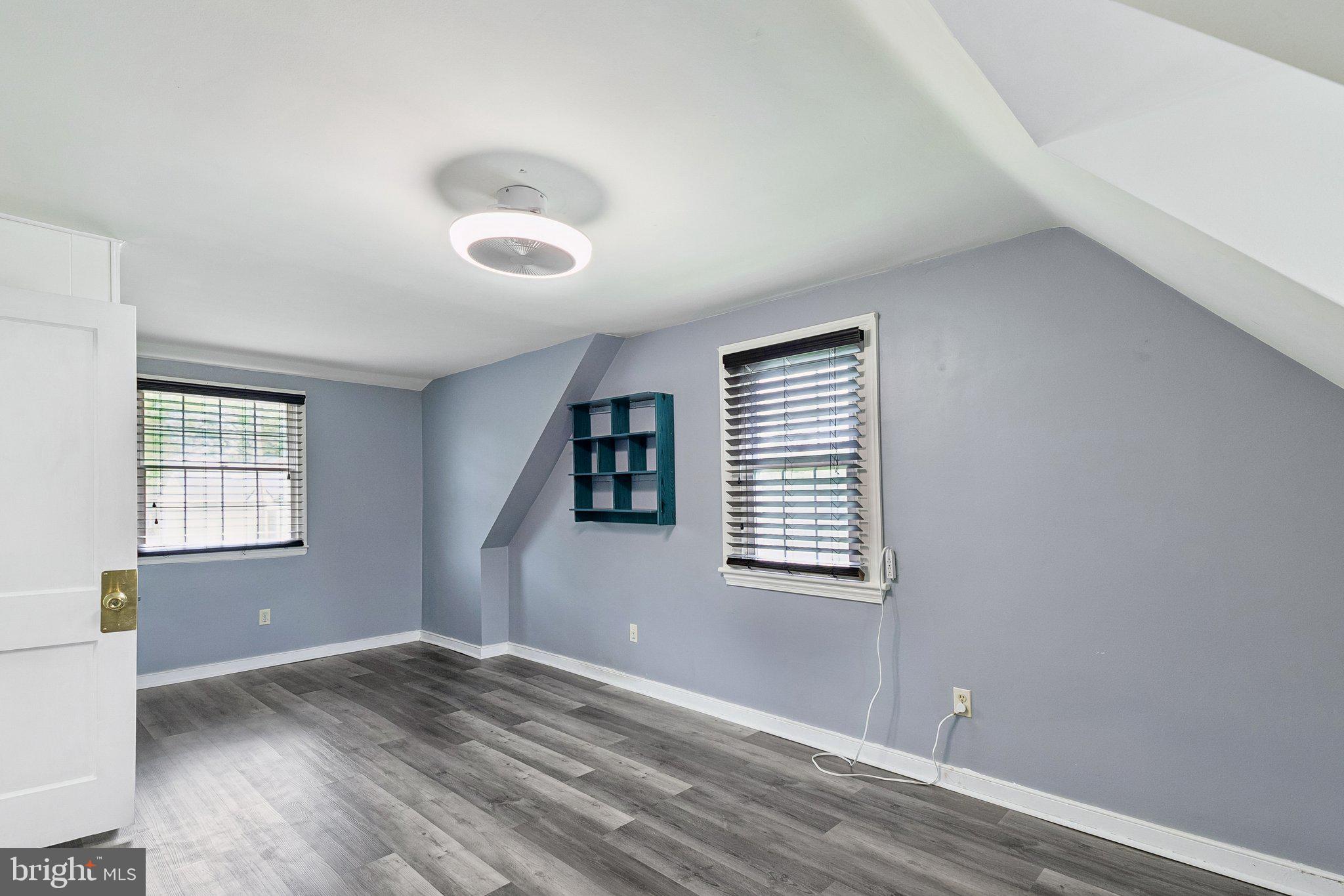 HUNTINGDON VALLEY - Residential