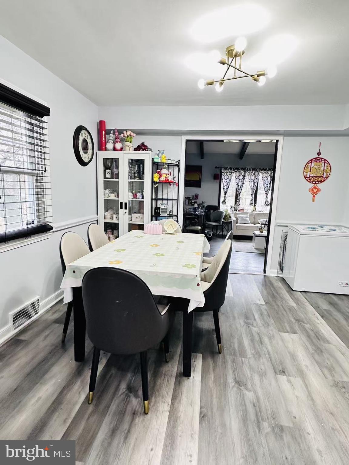 HUNTINGDON VALLEY - Residential