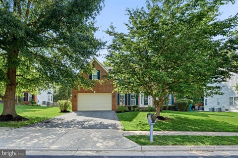 Photo of 5933 Coiner House Place, MANASSAS, VA 20112 (MLS # VAPW2122196)