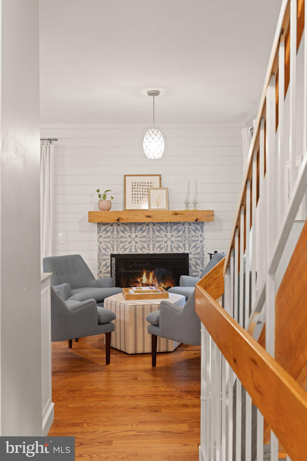 RESTON - Residential