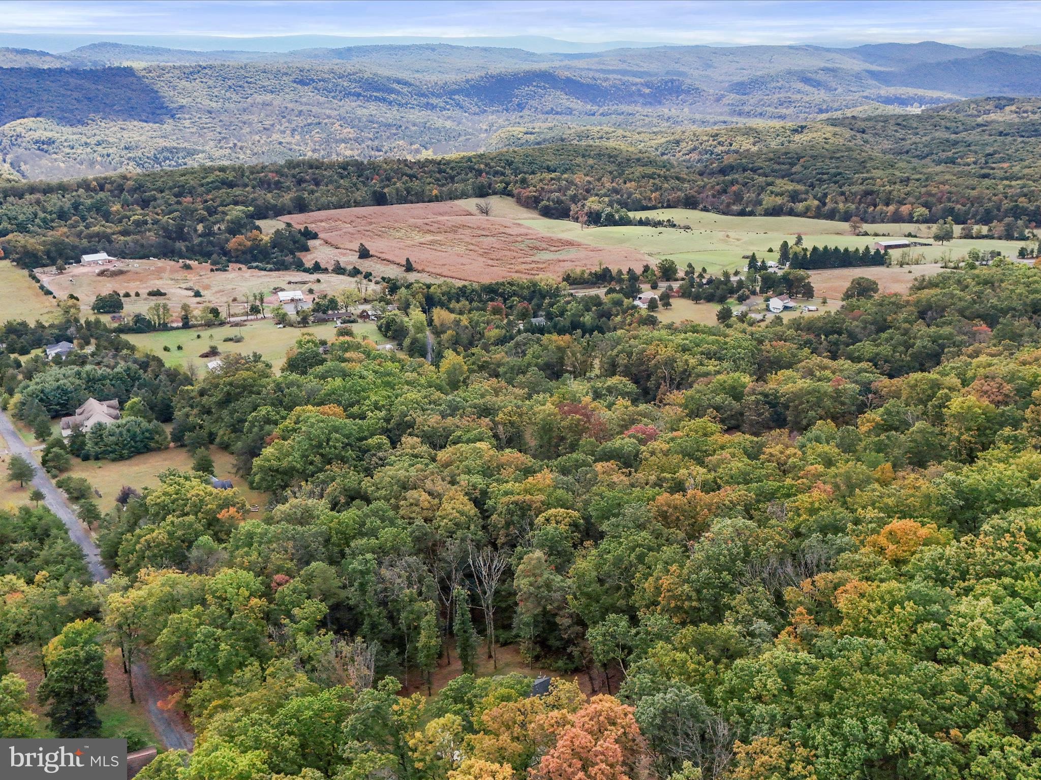 MONUMENT HILL - Residential
